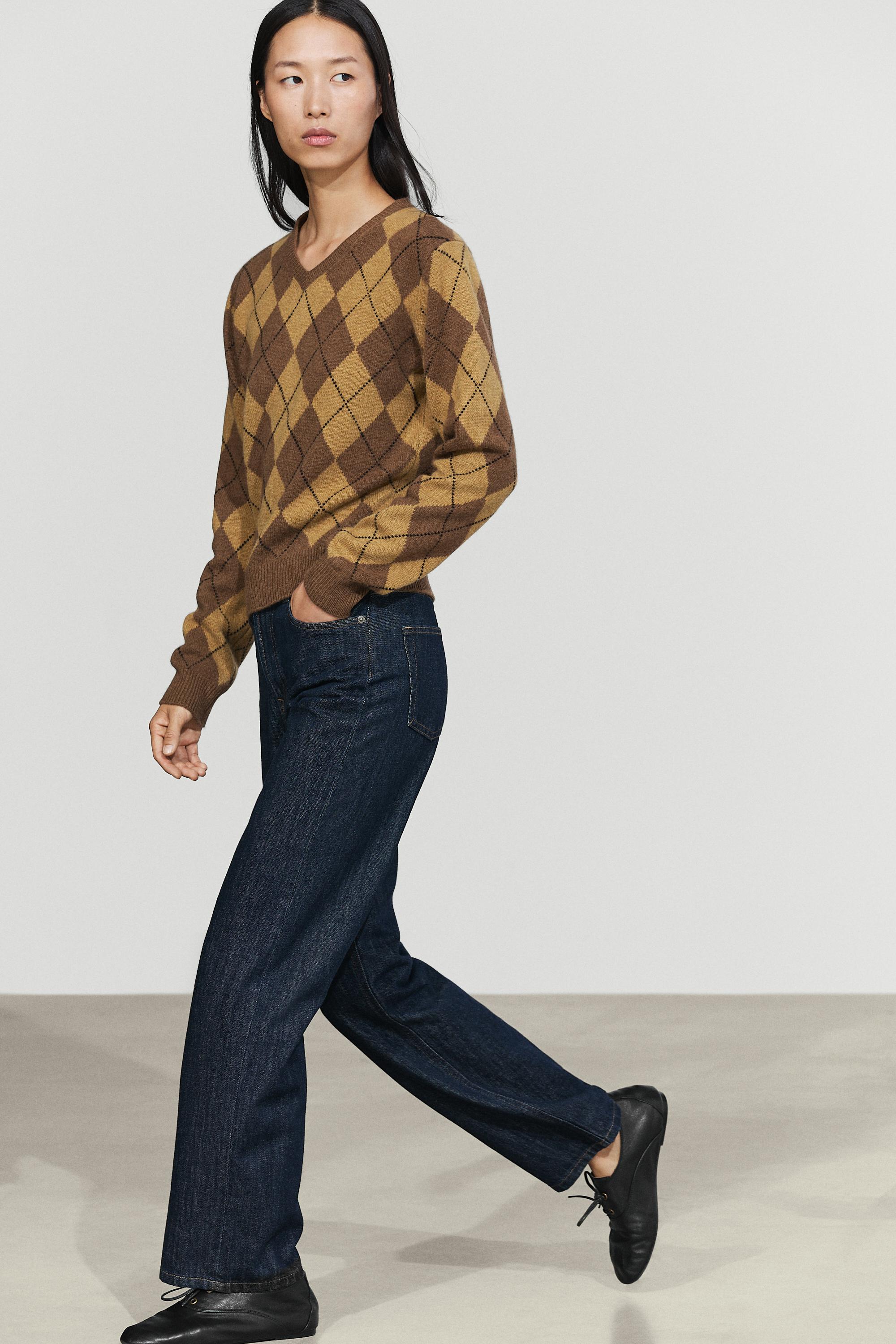 100% wool diamond knit sweater